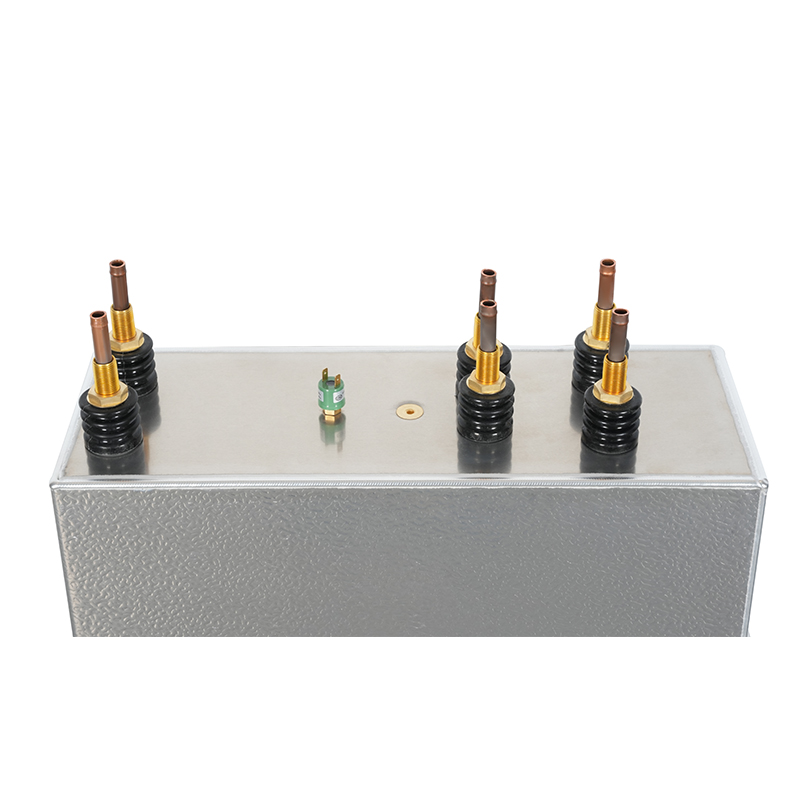Anailís Leictreamaighnéadach ar Chéimseata Busbar i dTilleoirí Téimh Scannán Miotalaithe RFM 3300V 7350KVar 1500Hz